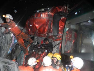 武警消防救援現(xiàn)場(chǎng)照片